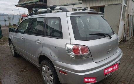 Mitsubishi Outlander III рестайлинг 3, 2002 год, 530 000 рублей, 8 фотография