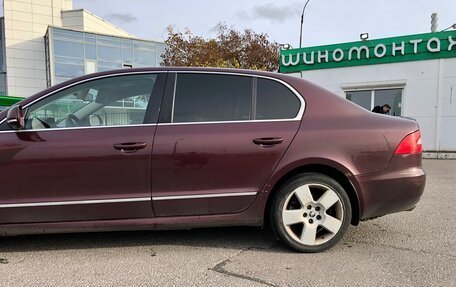 Skoda Superb III рестайлинг, 2011 год, 700 000 рублей, 12 фотография