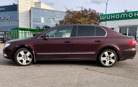 Skoda Superb III рестайлинг, 2011 год, 700 000 рублей, 17 фотография