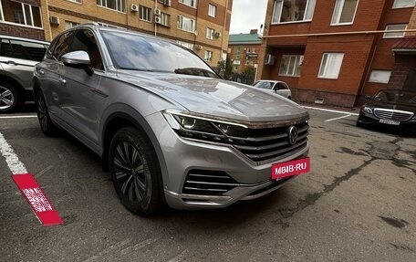 Volkswagen Touareg III, 2021 год, 8 500 000 рублей, 2 фотография