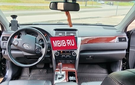 Toyota Camry, 2013 год, 2 150 000 рублей, 6 фотография