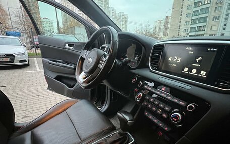 KIA Sportage IV рестайлинг, 2018 год, 3 000 000 рублей, 10 фотография