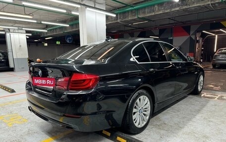 BMW 5 серия, 2010 год, 1 500 000 рублей, 3 фотография