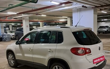 Volkswagen Tiguan I, 2010 год, 1 300 000 рублей, 2 фотография