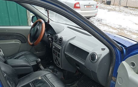 Renault Logan I, 2006 год, 270 000 рублей, 3 фотография