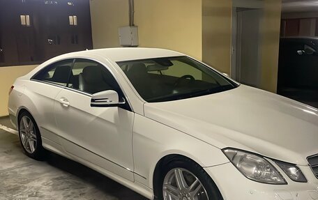 Mercedes-Benz E-Класс, 2010 год, 1 370 000 рублей, 26 фотография