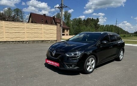 Renault Megane IV, 2018 год, 1 400 000 рублей, 4 фотография