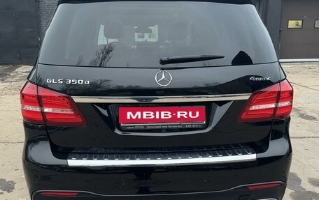 Mercedes-Benz GLS, 2017 год, 5 990 000 рублей, 3 фотография