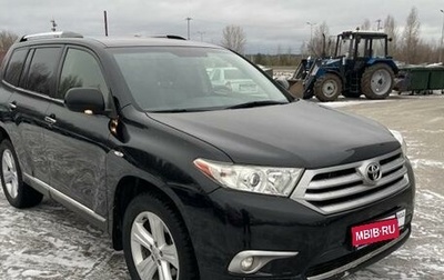 Toyota Highlander III, 2013 год, 1 950 000 рублей, 1 фотография