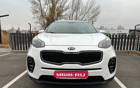 KIA Sportage IV рестайлинг, 2017 год, 1 909 900 рублей, 2 фотография