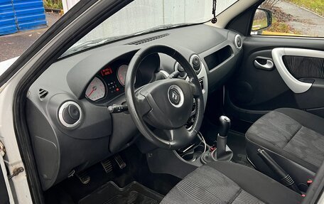 Renault Logan I, 2013 год, 675 000 рублей, 10 фотография