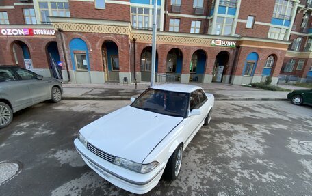 Toyota Mark II VIII (X100), 1990 год, 1 300 000 рублей, 5 фотография