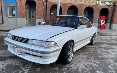 Toyota Mark II VIII (X100), 1990 год, 1 300 000 рублей, 3 фотография