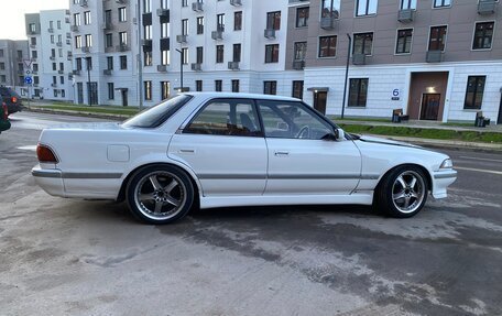 Toyota Mark II VIII (X100), 1990 год, 1 300 000 рублей, 11 фотография