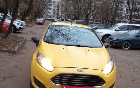 Ford Fiesta, 2015 год, 680 000 рублей, 2 фотография