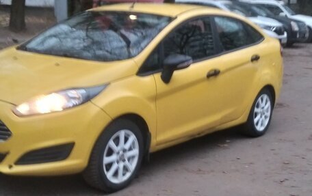 Ford Fiesta, 2015 год, 680 000 рублей, 11 фотография