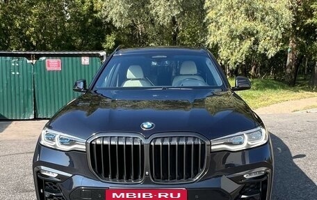 BMW X7, 2019 год, 8 000 000 рублей, 11 фотография