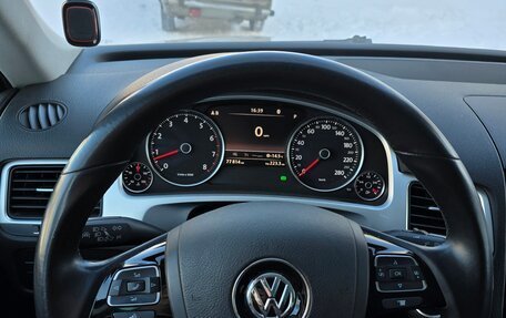 Volkswagen Touareg III, 2014 год, 2 950 000 рублей, 4 фотография