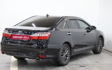 Toyota Camry, 2017 год, 2 590 000 рублей, 5 фотография