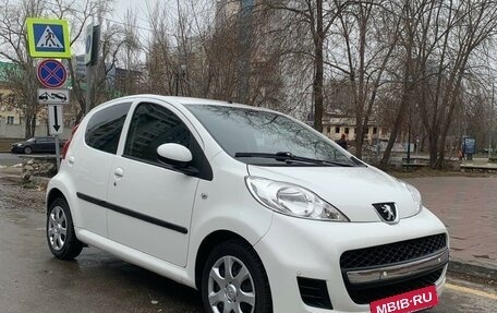 Peugeot 107 I рестайлинг, 2011 год, 549 000 рублей, 9 фотография