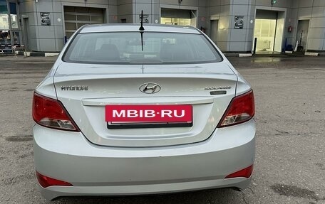 Hyundai Solaris II рестайлинг, 2015 год, 1 300 000 рублей, 5 фотография