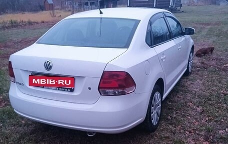 Volkswagen Polo VI (EU Market), 2011 год, 700 000 рублей, 26 фотография