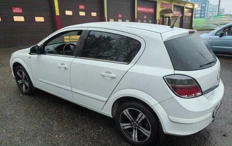 Opel Astra H, 2011 год, 679 000 рублей, 2 фотография