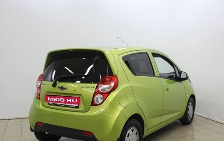 Chevrolet Spark III, 2013 год, 685 000 рублей, 4 фотография