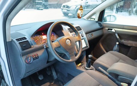 Volkswagen Touran III, 2008 год, 790 000 рублей, 6 фотография