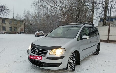 Volkswagen Touran III, 2008 год, 790 000 рублей, 17 фотография