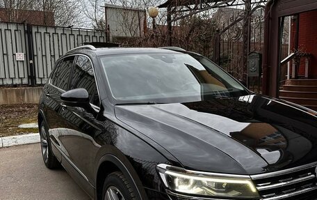 Volkswagen Tiguan II, 2019 год, 3 550 000 рублей, 5 фотография