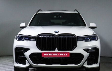 BMW X7, 2021 год, 10 490 000 рублей, 2 фотография