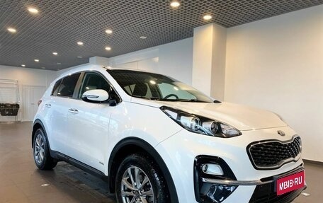 KIA Sportage IV рестайлинг, 2018 год, 2 800 000 рублей, 1 фотография