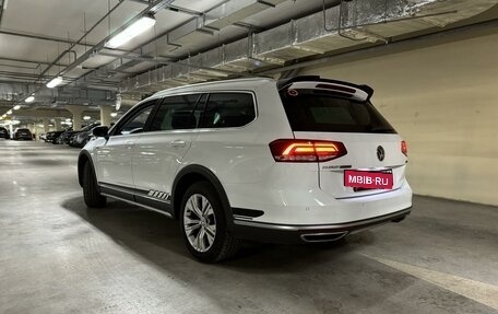 Volkswagen Passat B8 рестайлинг, 2018 год, 2 950 000 рублей, 4 фотография