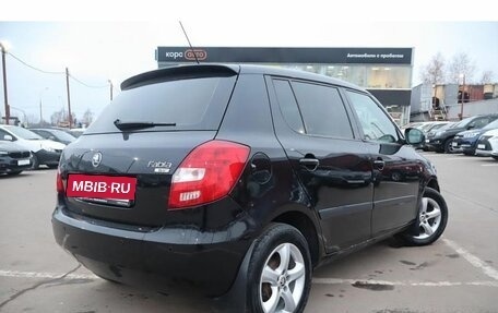 Skoda Fabia II, 2010 год, 680 000 рублей, 3 фотография