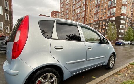 Mitsubishi Colt VI рестайлинг, 2004 год, 549 000 рублей, 8 фотография