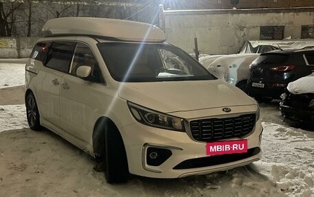 KIA Carnival III, 2019 год, 3 500 000 рублей, 6 фотография