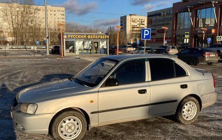 Hyundai Accent II, 2011 год, 520 000 рублей, 2 фотография