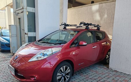 Nissan Leaf I, 2013 год, 950 000 рублей, 9 фотография