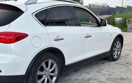 Infiniti QX50 I рестайлинг, 2014 год, 2 050 000 рублей, 4 фотография