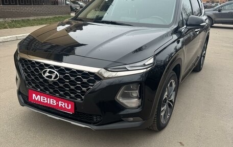 Hyundai Santa Fe IV, 2019 год, 3 499 000 рублей, 2 фотография