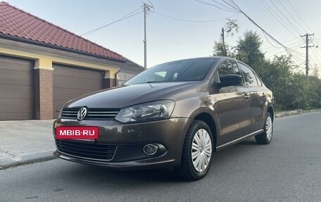 Volkswagen Polo VI (EU Market), 2014 год, 1 240 000 рублей, 3 фотография