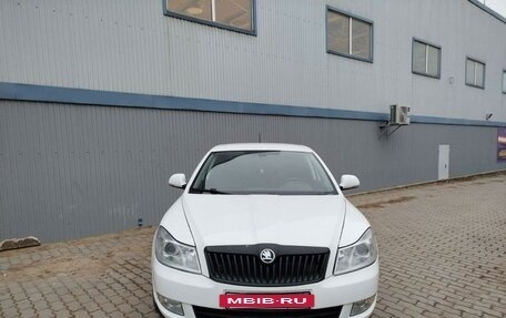 Skoda Octavia, 2011 год, 765 000 рублей, 2 фотография