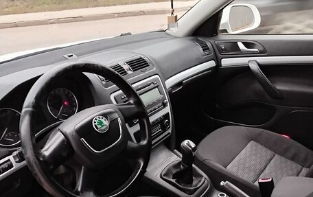 Skoda Octavia, 2011 год, 765 000 рублей, 13 фотография