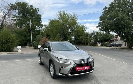 Lexus RX IV рестайлинг, 2017 год, 4 500 000 рублей, 2 фотография