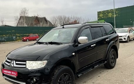 Mitsubishi Pajero Sport II рестайлинг, 2014 год, 2 000 000 рублей, 4 фотография