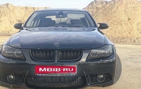 BMW 3 серия, 2006 год, 1 175 372 рублей, 4 фотография