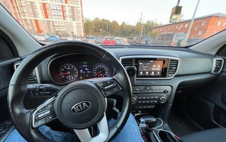 KIA Sportage IV рестайлинг, 2019 год, 3 000 000 рублей, 10 фотография