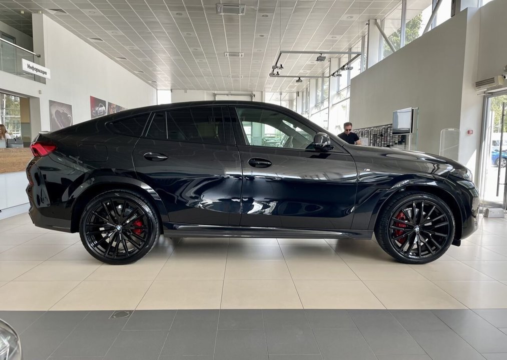 BMW X6, 2023 год, 16 500 000 рублей, 5 фотография