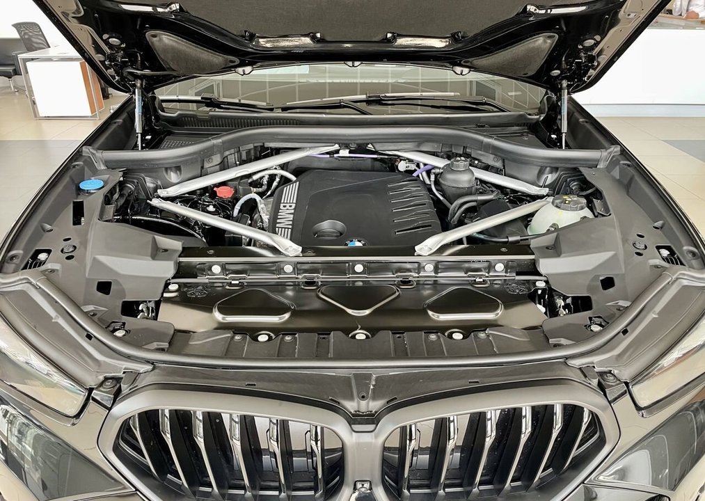BMW X6, 2023 год, 16 500 000 рублей, 19 фотография